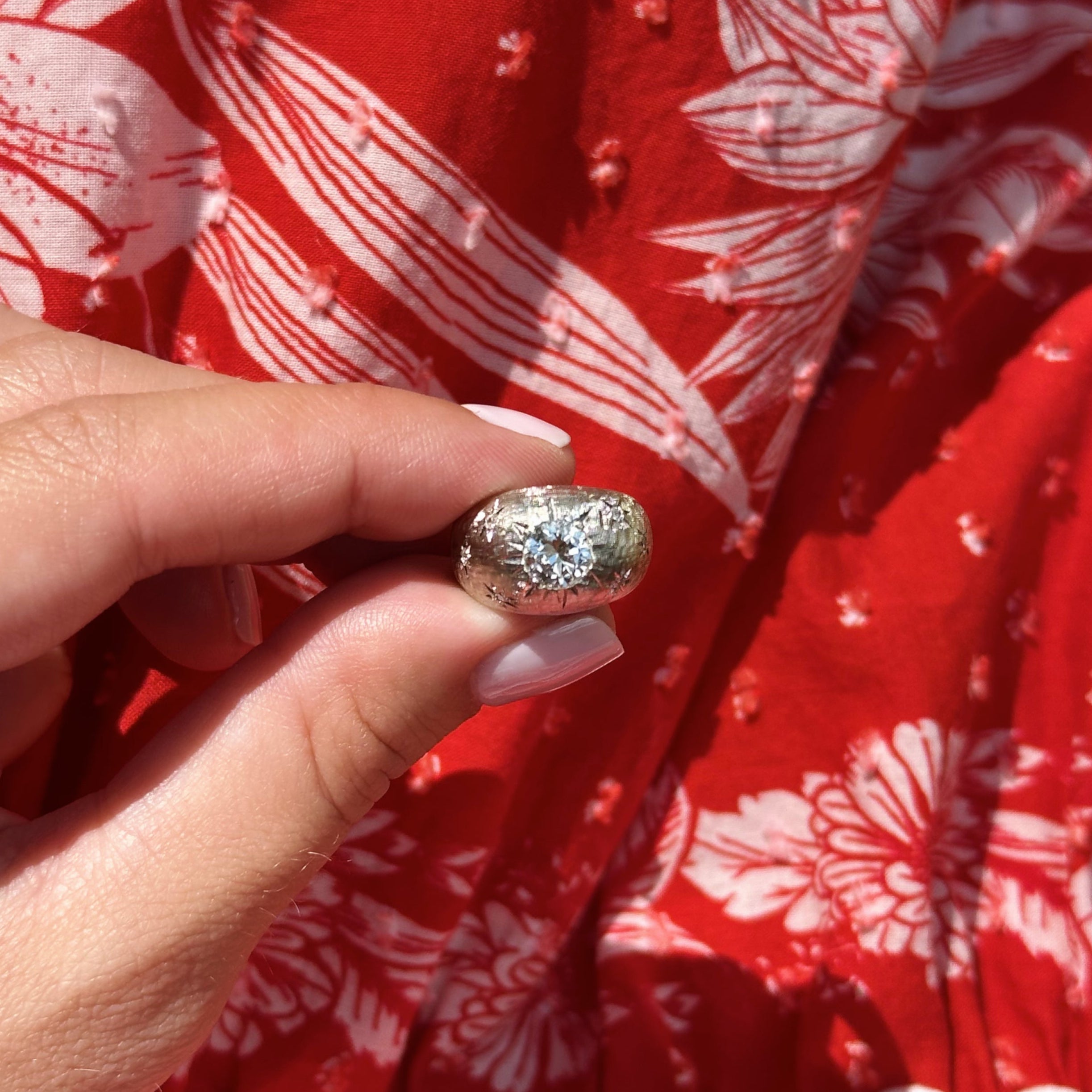 Vintage 14K White Gold Starburst Diamond Ring