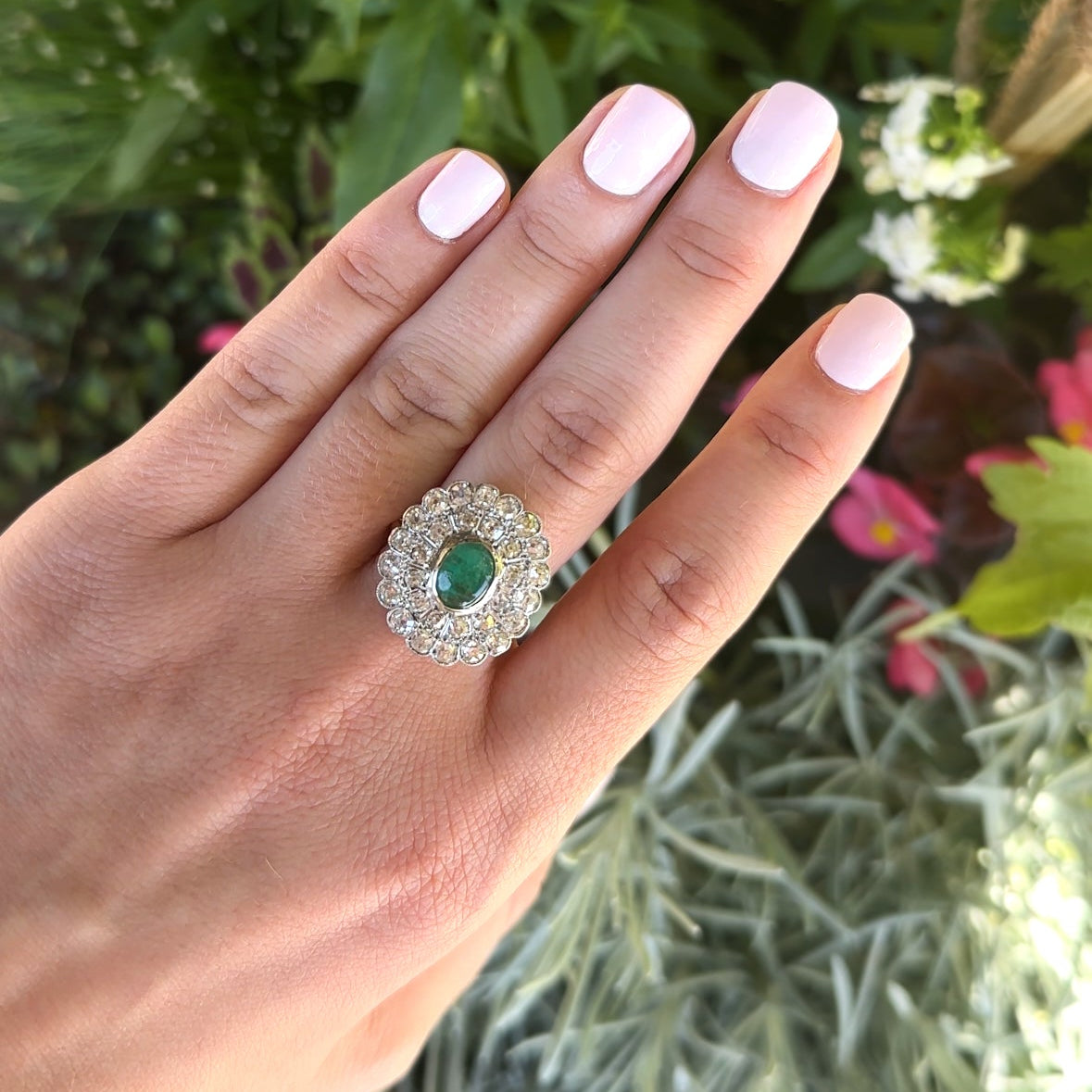 Antique Emerald & Diamond Ring 18K Yellow Gold & Platinum