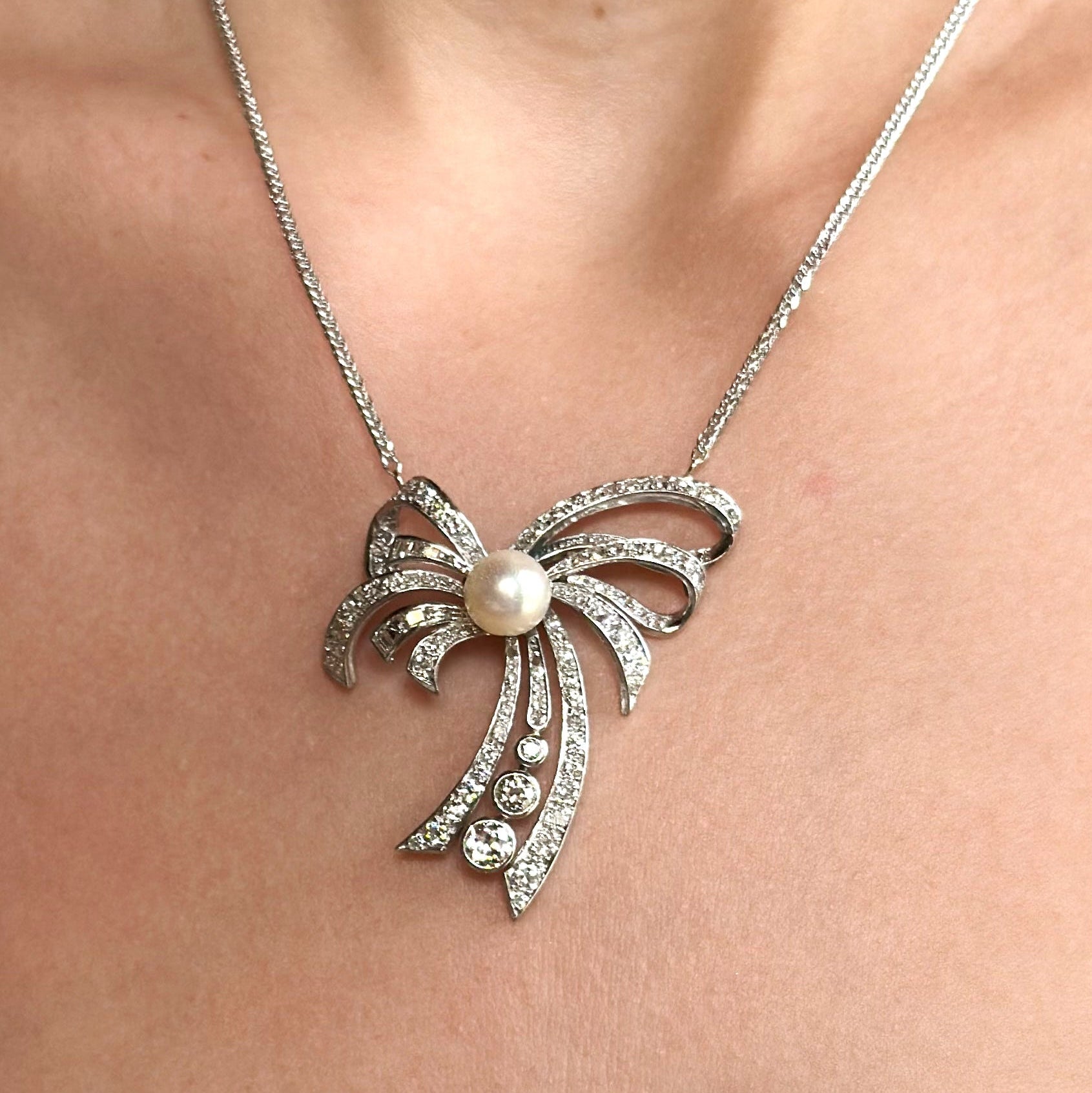Vintage Diamond & Pearl Necklace 18K White Gold