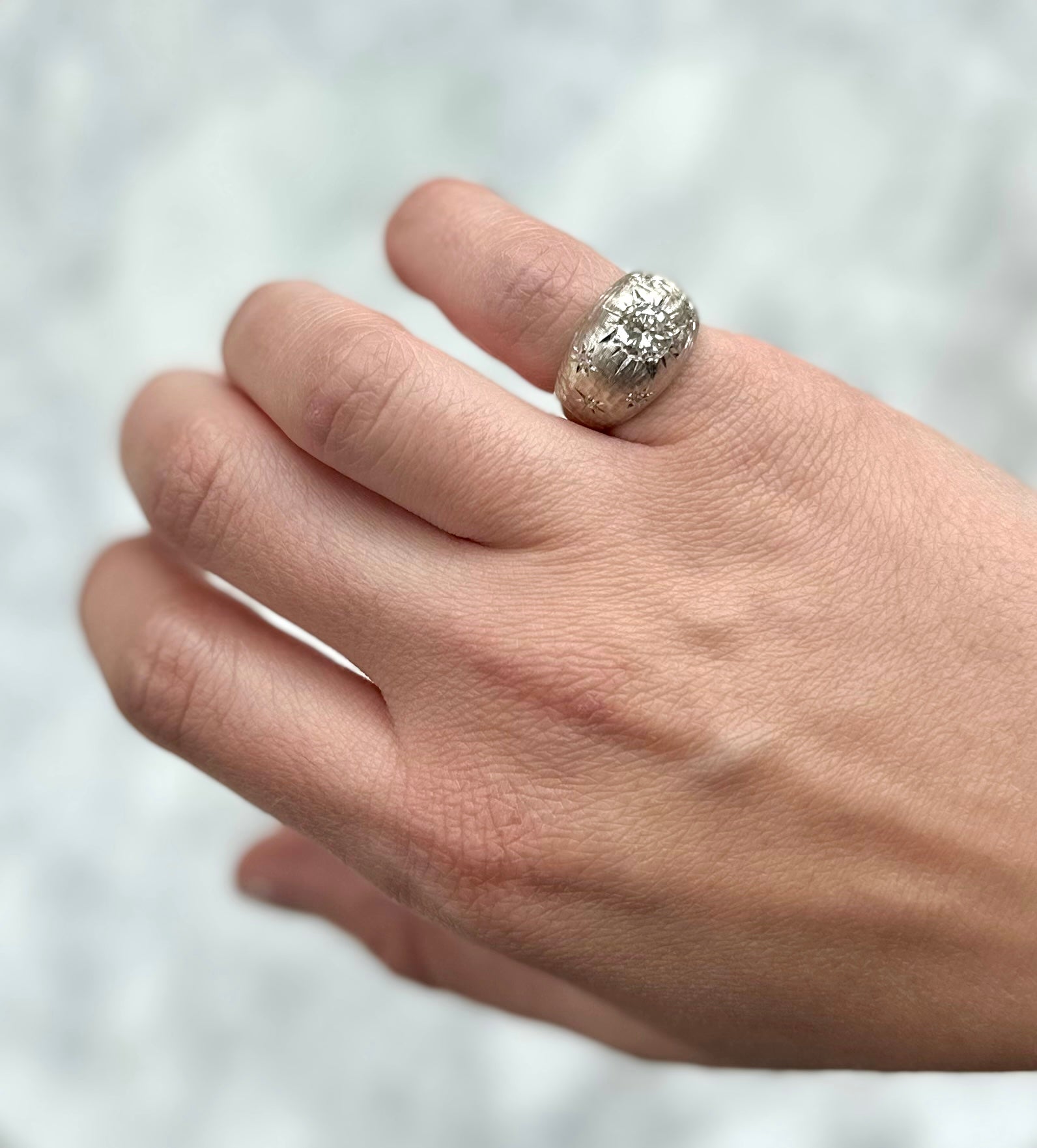 Vintage 14K White Gold Starburst Diamond Ring